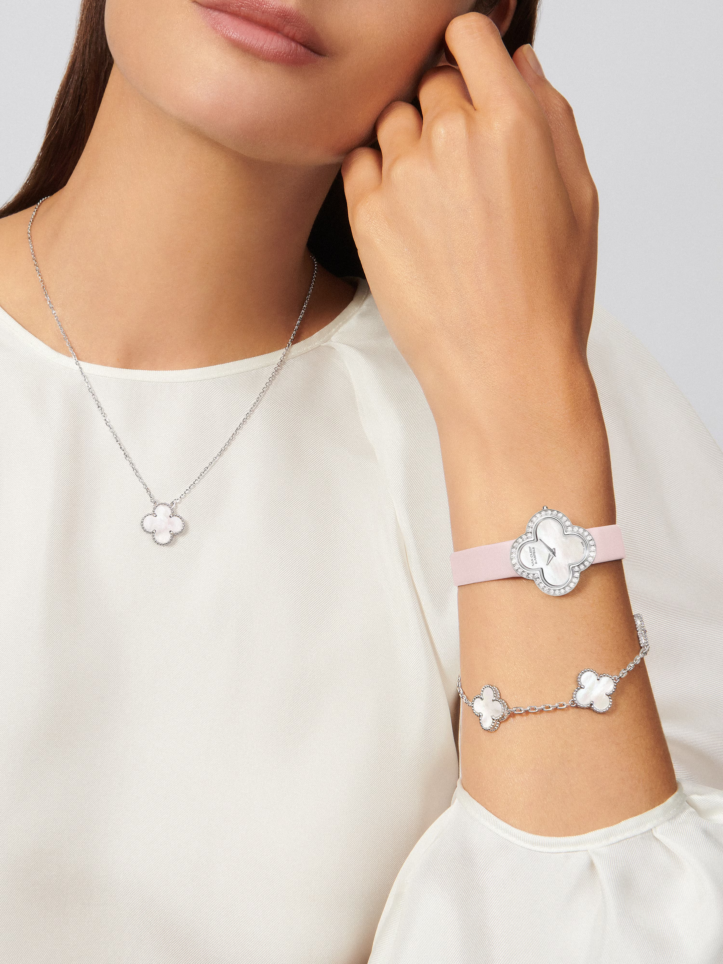 CLOVER | Collana Bianca/Argento